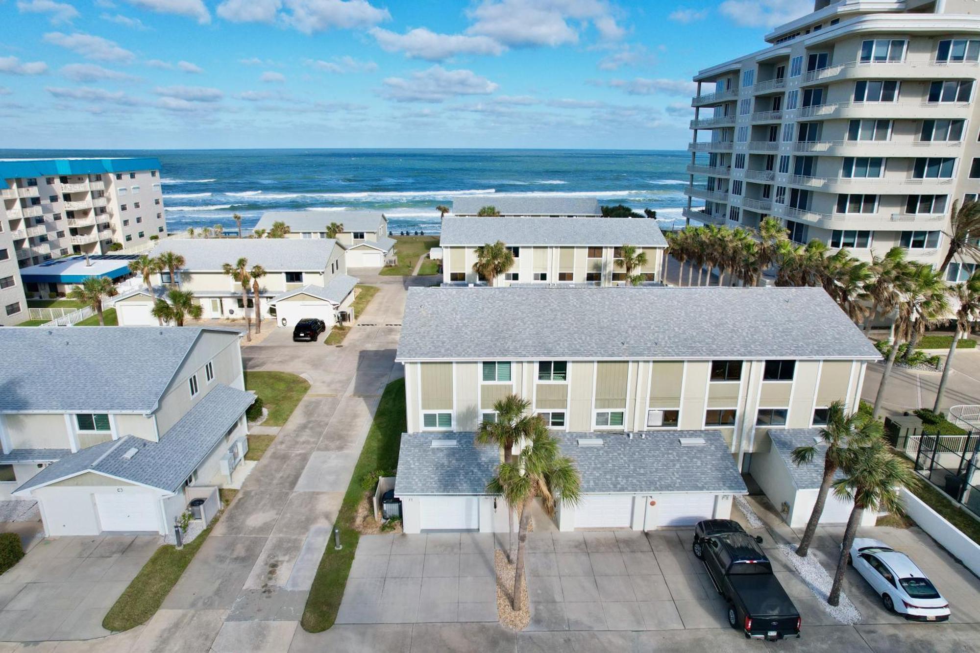 Zen Beach Retreat - Ocean View Townhouse -No Drive Beach New Smyrna Beach Bagian luar foto