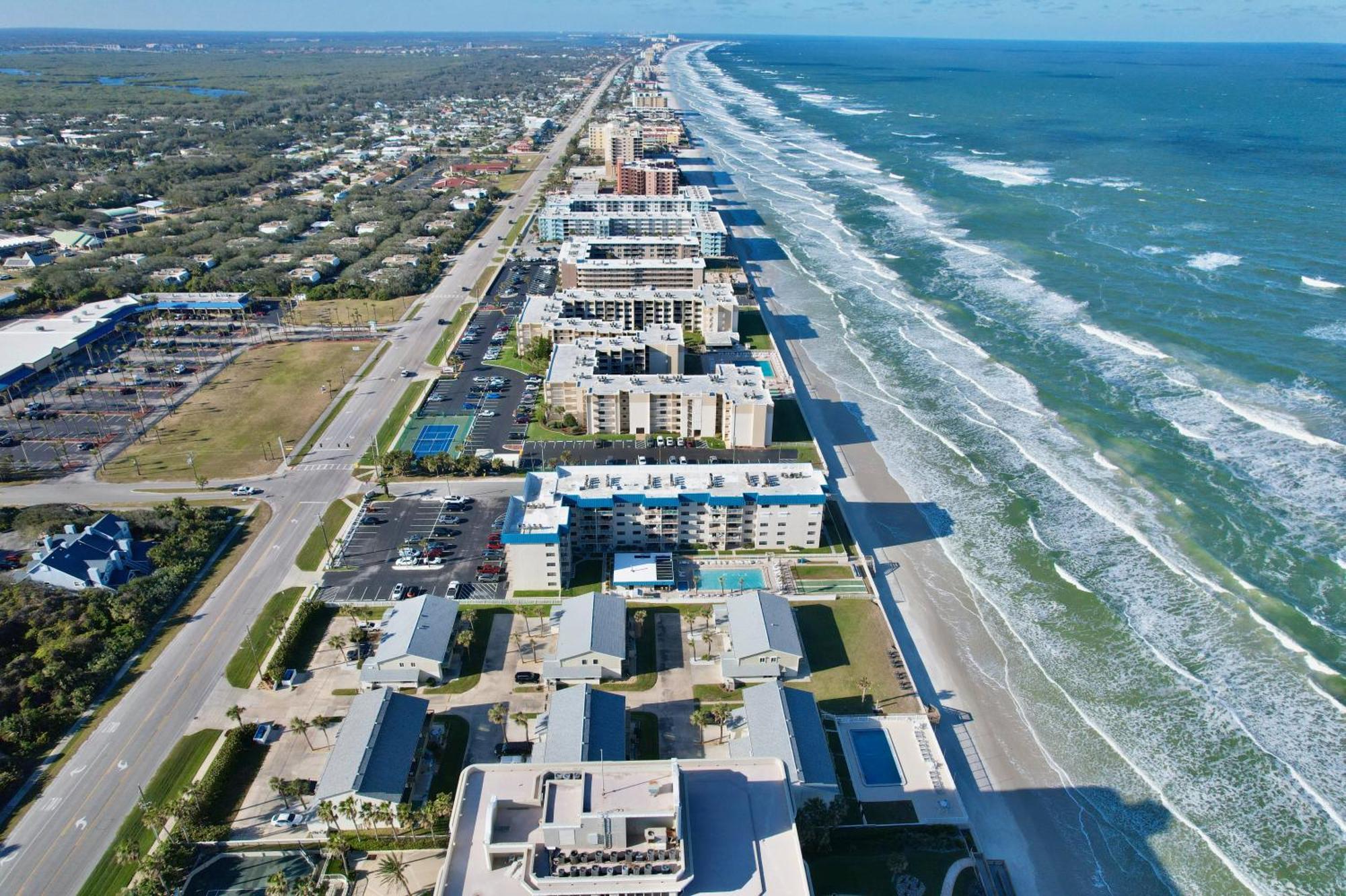 Zen Beach Retreat - Ocean View Townhouse -No Drive Beach New Smyrna Beach Bagian luar foto