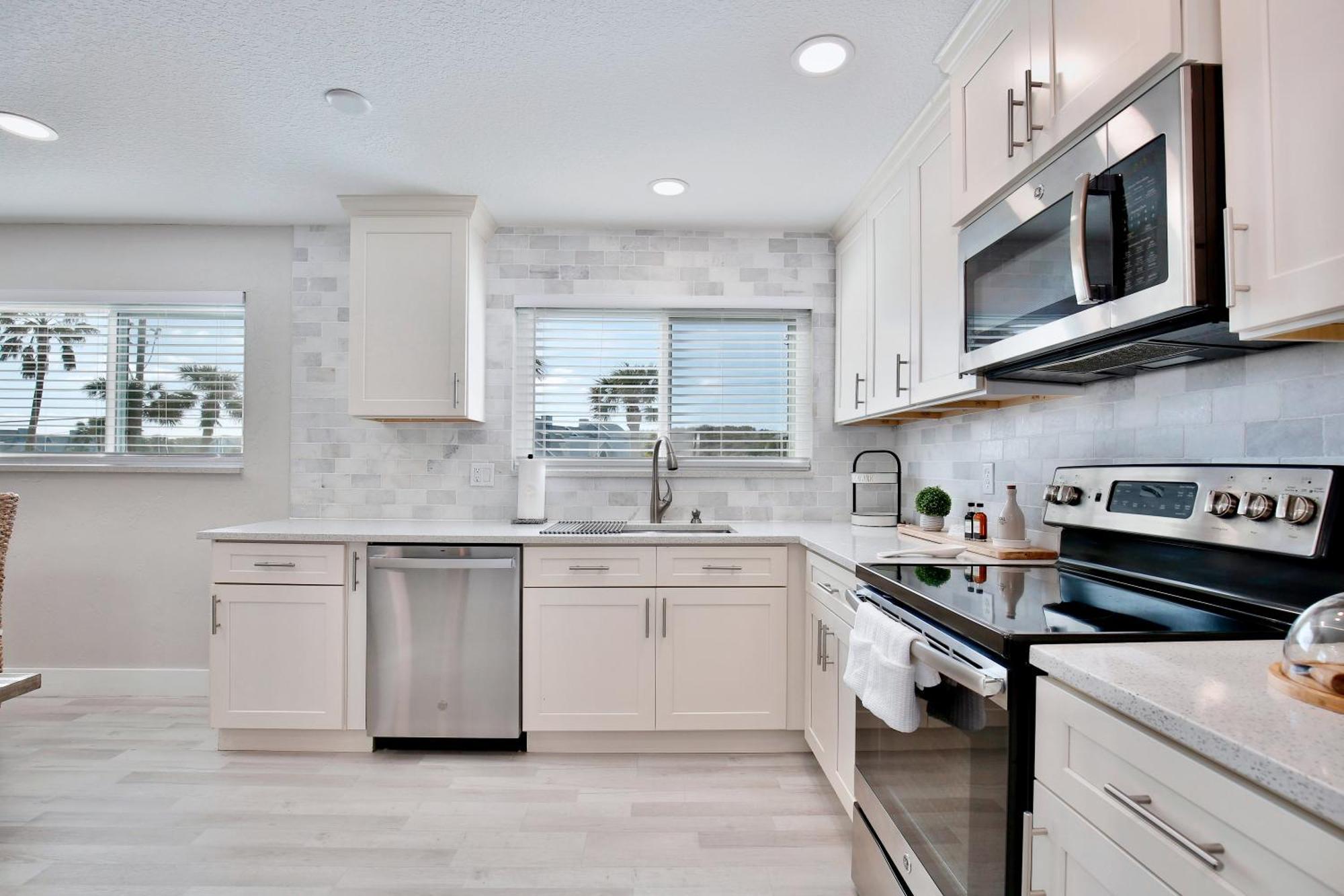 Zen Beach Retreat - Ocean View Townhouse -No Drive Beach New Smyrna Beach Bagian luar foto