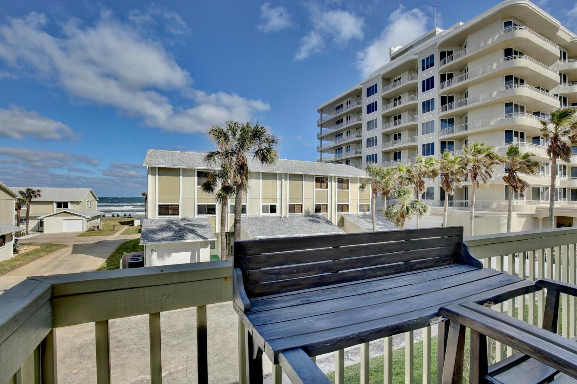Zen Beach Retreat - Ocean View Townhouse -No Drive Beach New Smyrna Beach Bagian luar foto